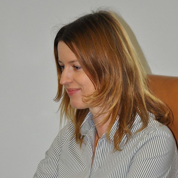 Iwona Komar - Dyrektor Administracyjny